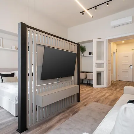 Appartement D54 Boutique Location By Bqa Boedapest